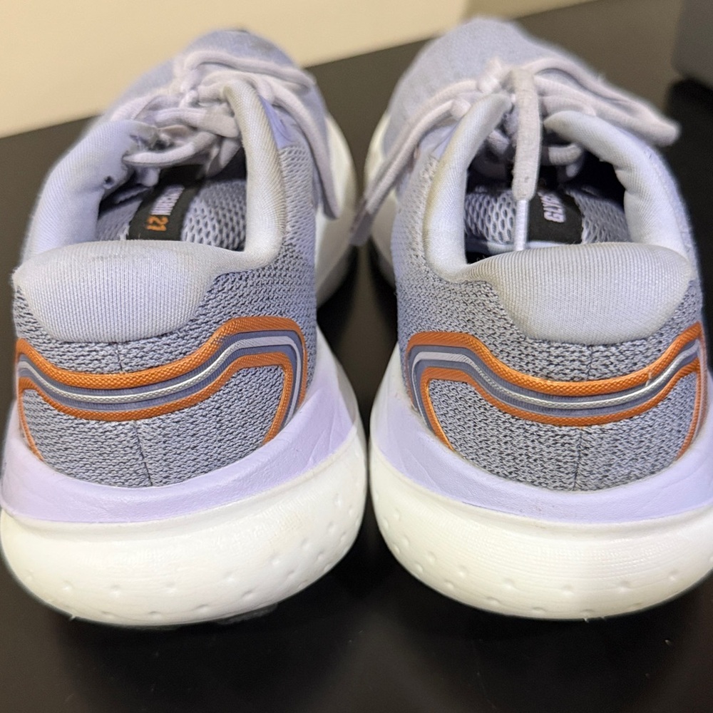 Brooks Women's Glycerin 21 Running Shoes - Picture 3 of 10